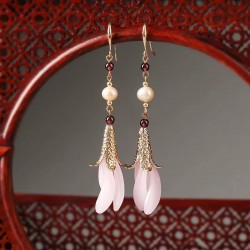 Ladies Jade Dress Earrings in Pink